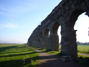 Acquedotto romano a via Appia