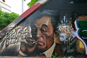 Graffito con riprodotto Robert Mitchum