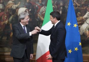 Passaggio di consegne tra Renzi e Gentiloni a Palazzo Chigi