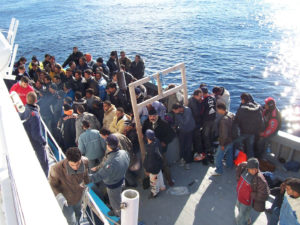 Barcone di immigrati a Lampedusa