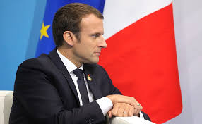 grandeur in affanno, Emmanuel Macron