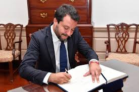 Un uomo solo al comando, Matteo Salvini
