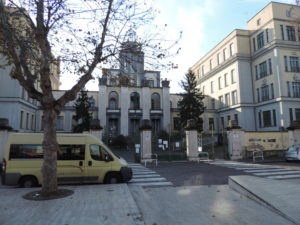 Quartiere Garbatella, Complesso scolastico Cesare battisti