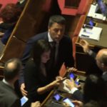 Pre crisi, Matteo Renzi tra i banchi del Senato