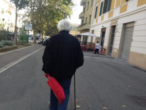 Rsa, Un pensionato a passeggio