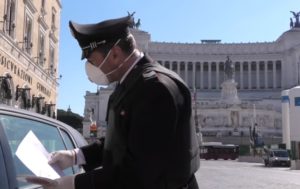 Russo, controlli della polizia a Roma per il Coronavirus