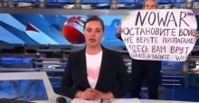 Marina Ovsyannikova, Marina Ovsyannikova espone un cartello di protesta contro la guerra in Ucraina