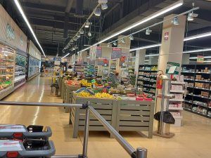 Tuodì, Vuoto il supermercato Tuodì di piazza Pio XI a Roma