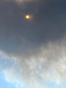 Centocelle, Enorme nube nera di fumo su Roma sud