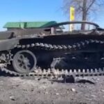 Putin è sconfitto, Un carro armato russo distrutto