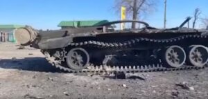 Putin è sconfitto, Un carro armato russo distrutto