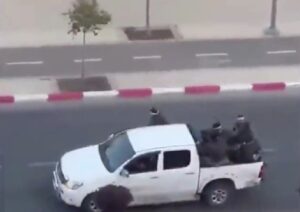 Hamas, Miliziani di Hamas attaccano Israele