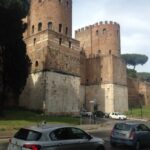 Porta San Sebastiano, Porta San Sebastiano, da qui l'Appia Antica esce e corre verso Sud